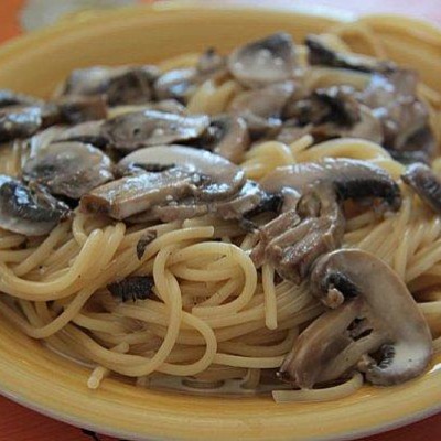 Spaghetti crème fraîche, champignon